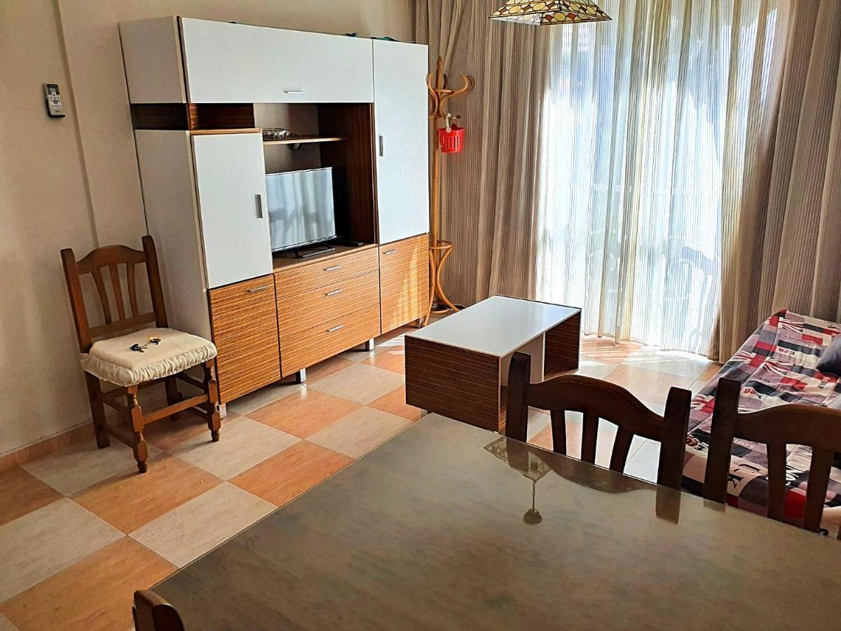 Apartamento Un Dormitorio En เบนิดอร์ม ภายนอก รูปภาพ